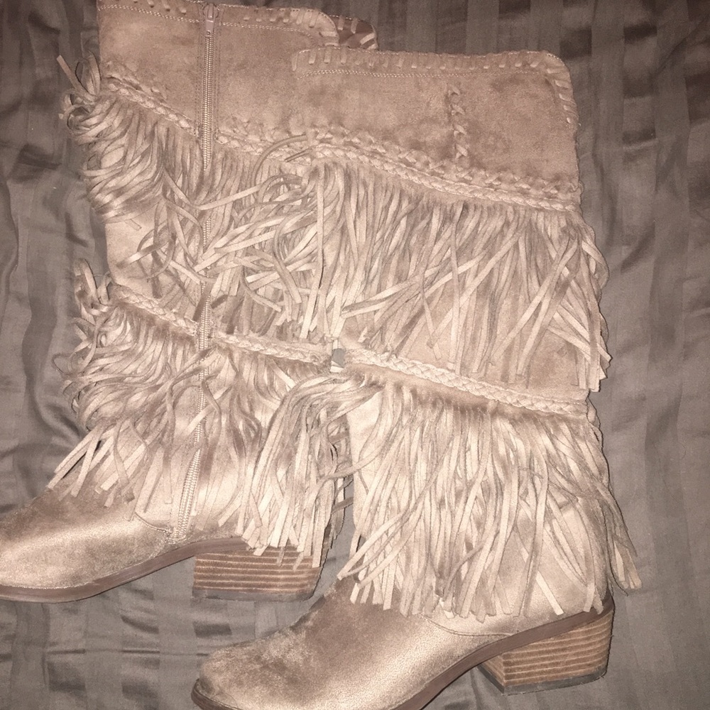 Not Rated Women’s Fringe Boots
